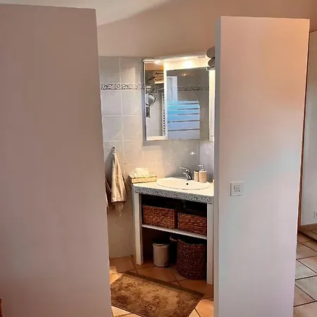 L'ostal Bestort Apartment Vezenobres