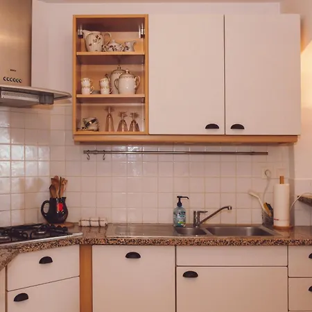 L'ostal Bestort 아파트 Vezenobres